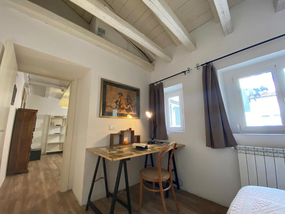 Serravallo'S Apartments Big Trieszt Kültér fotó