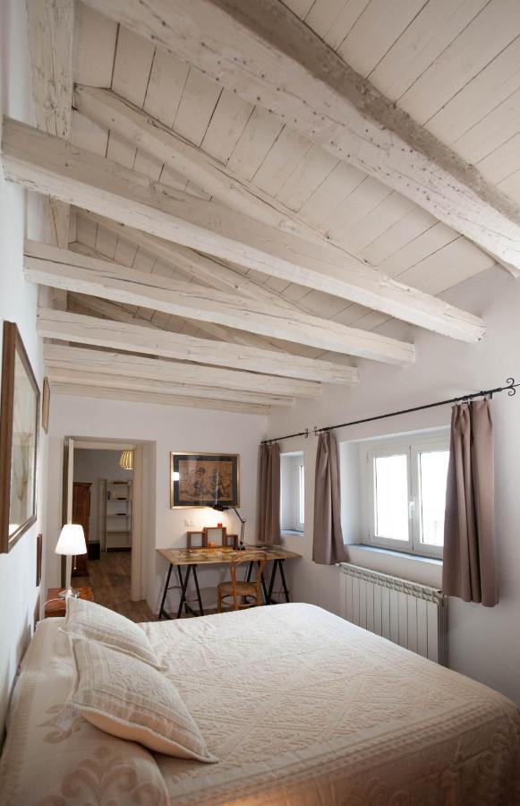 Serravallo'S Apartments Big Trieszt Kültér fotó
