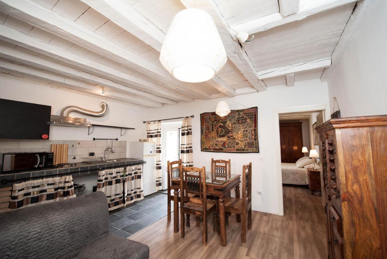 Serravallo'S Apartments Big Trieszt Kültér fotó