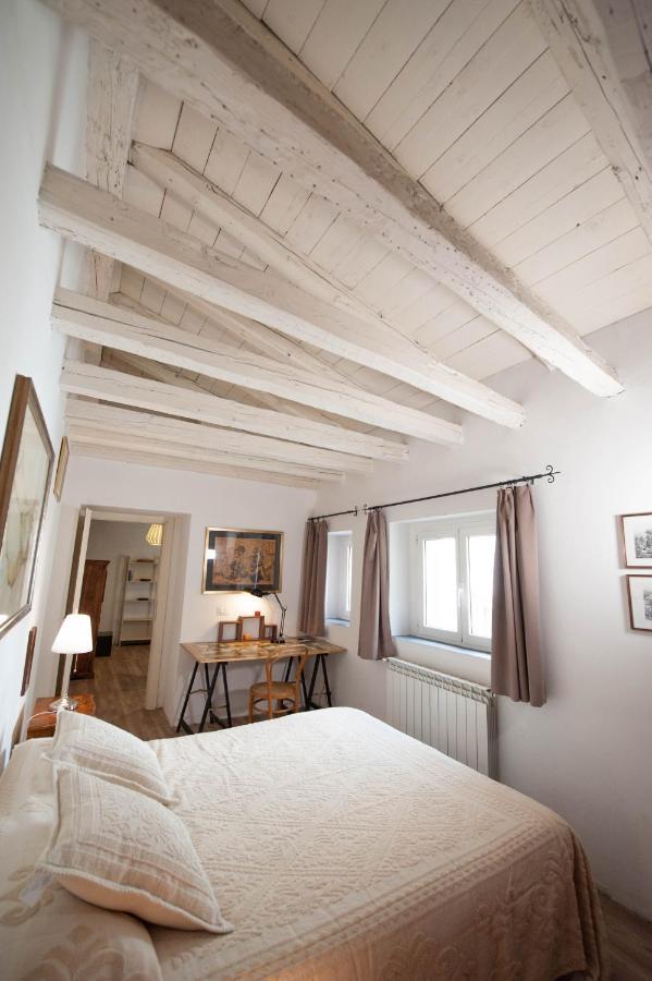 Serravallo'S Apartments Big Trieszt Kültér fotó