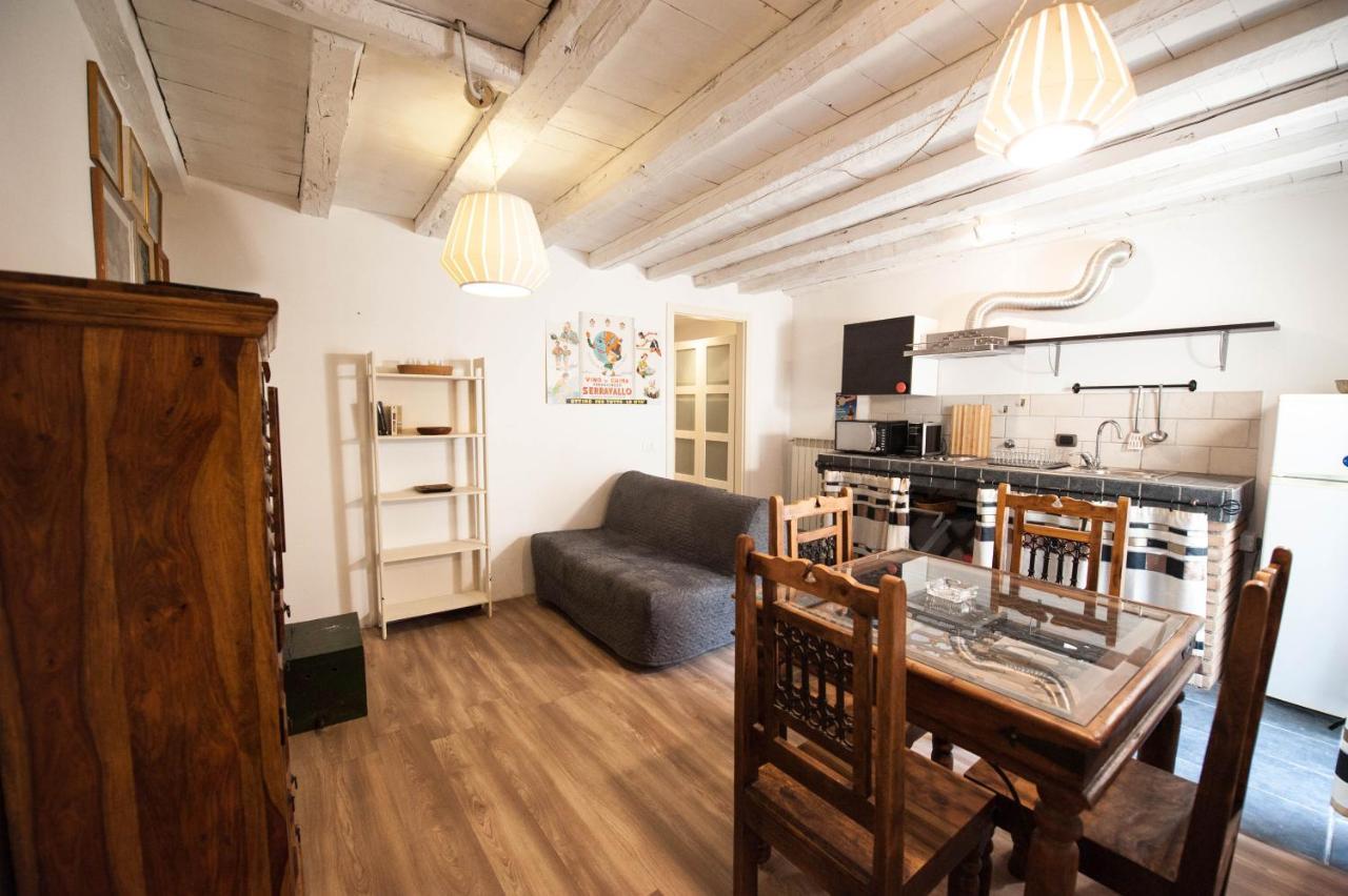 Serravallo'S Apartments Big Trieszt Kültér fotó
